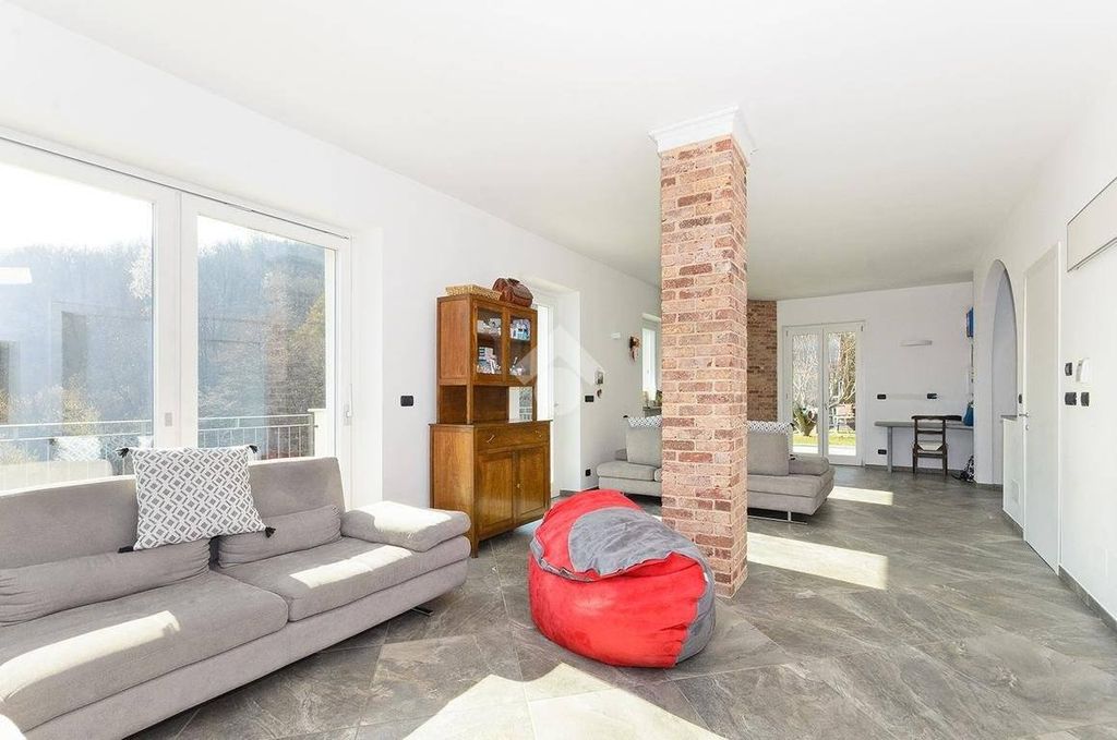 Luxury House for sale in Pecetto, 1 050 000 €, Photo 5