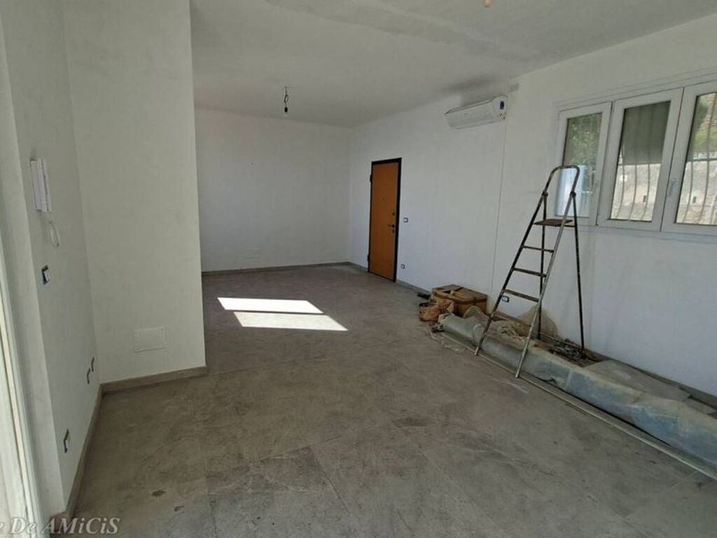 Luxury Apartment for sale in Bordighera, 780 000 €, Photo 5
