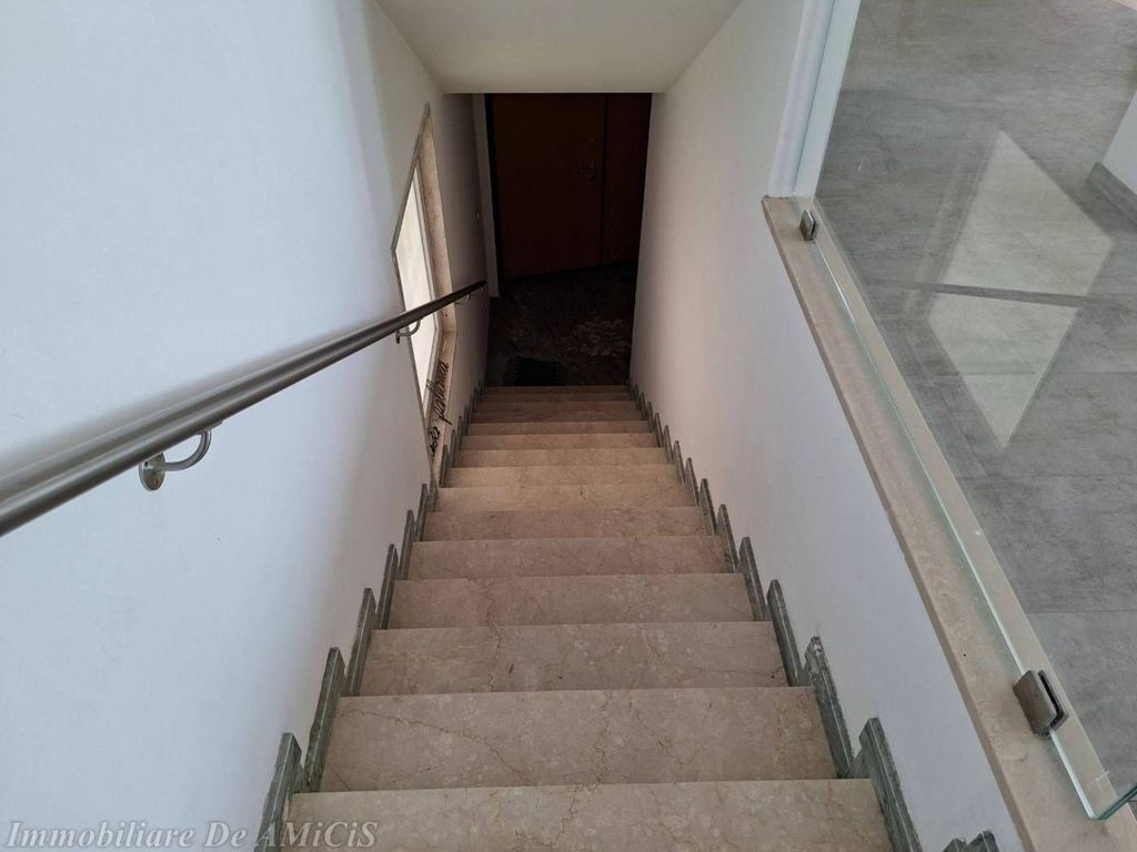 Luxury Apartment for sale in Bordighera, 995 000 €, Photo 5