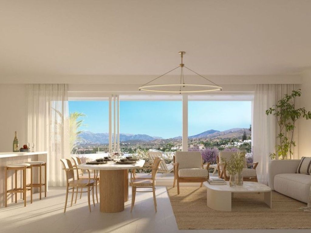 Luxury House for sale in Marbella, 1 950 000 €, Photo 4