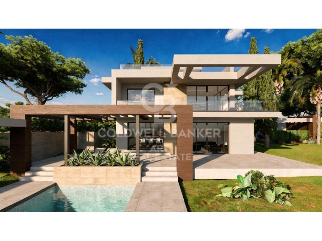 Luxury House for sale in Marbella, 3 350 000 €, Photo 1