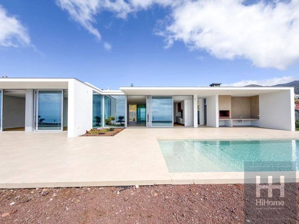 Luxury House for sale in Calheta, 1 850 000 €, Photo 2
