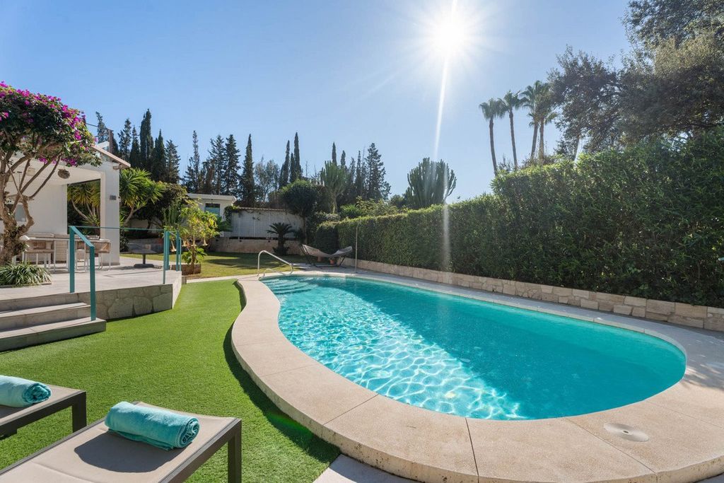 Luxury House for sale in Marbella, 2 380 000 €, Photo 4