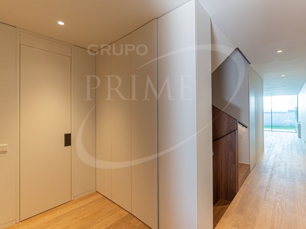 Luxury House for sale in Porto, 1 600 000 €, Photo 4