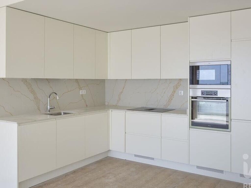 Luxury Apartment for sale in Alvor, 770 000 €, Photo 1