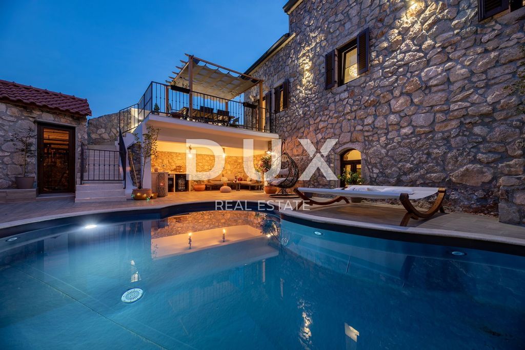 Maison de luxe à vendre à Vrbnik, 1 200 000 €, Photo 5