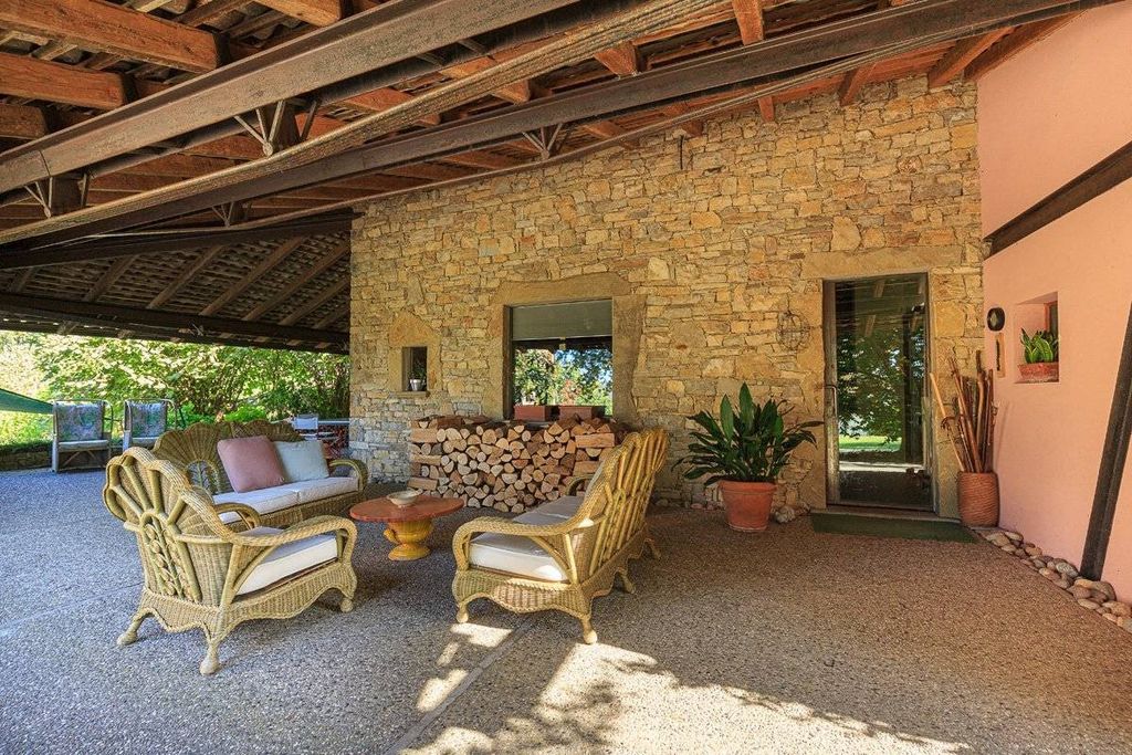 Maison de luxe à vendre à Gropparello, 870 000 €, Photo 1