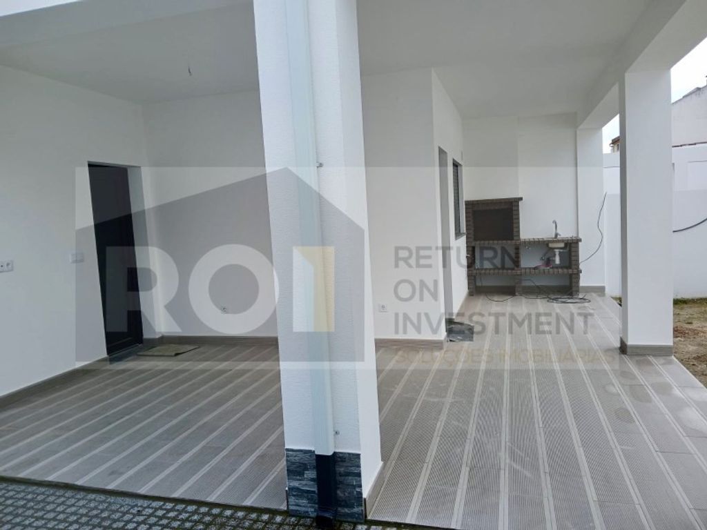 Luxury House for sale in Seixal, 585 000 €, Photo 3