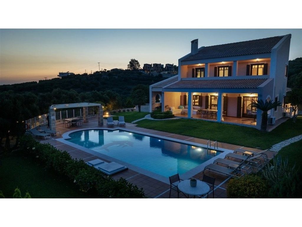 Maison de luxe à vendre à Stérnes, 1 790 000 €, Photo 7
