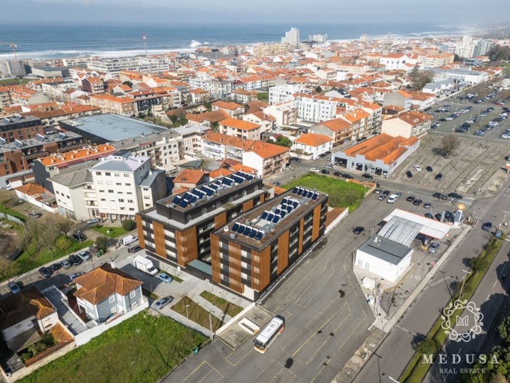 Appartement de luxe à vendre à Espinho, 680 000 €, Photo 1