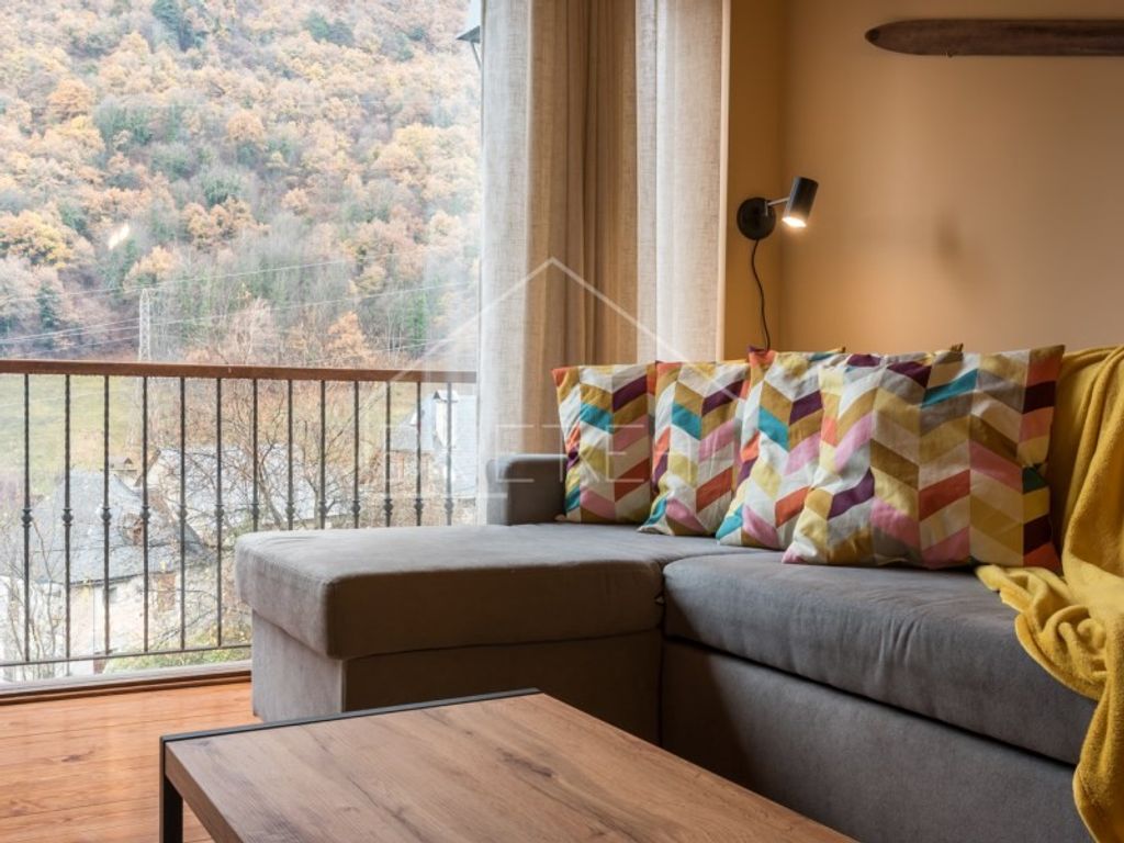Maison de luxe à vendre à Es Bòrdes, 550 000 €, Photo 2