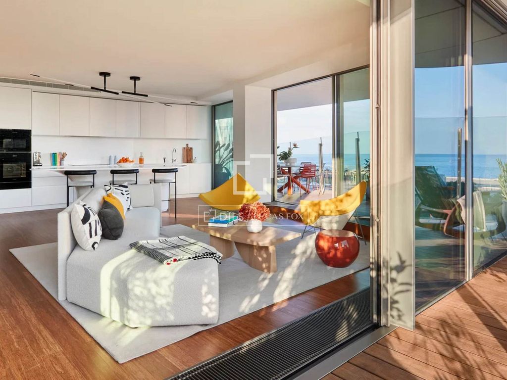 Luxury Apartment for sale in Barcelona, 1 431 712 €, Photo 1