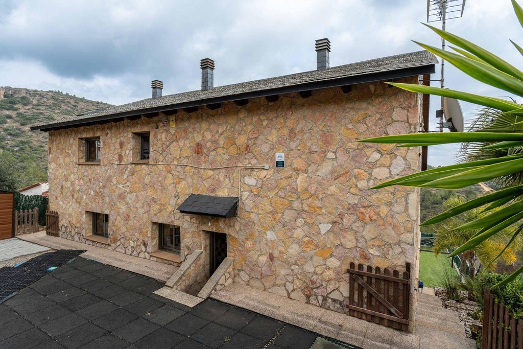 Maison de luxe à vendre à El Vendrell, 675 000 €, Photo 3