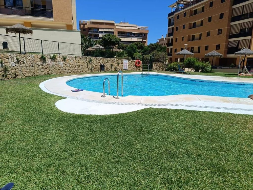 Appartement de luxe à vendre à Torremolinos, 467 000 €, Photo 1