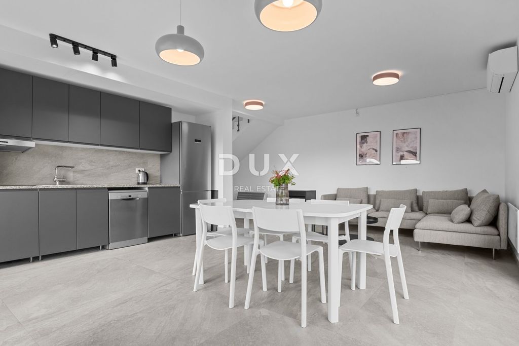 Maison de luxe à vendre à Porec, 1 060 000 €, Photo 7