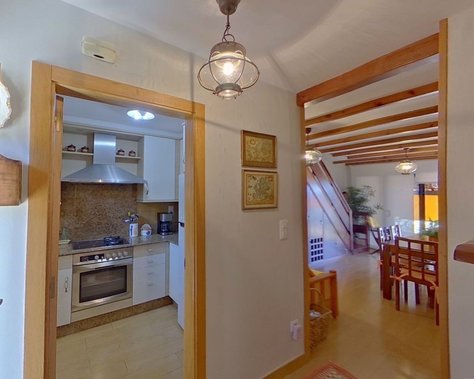 Luxury House for sale in O Grove, 500 000 €, Photo 2