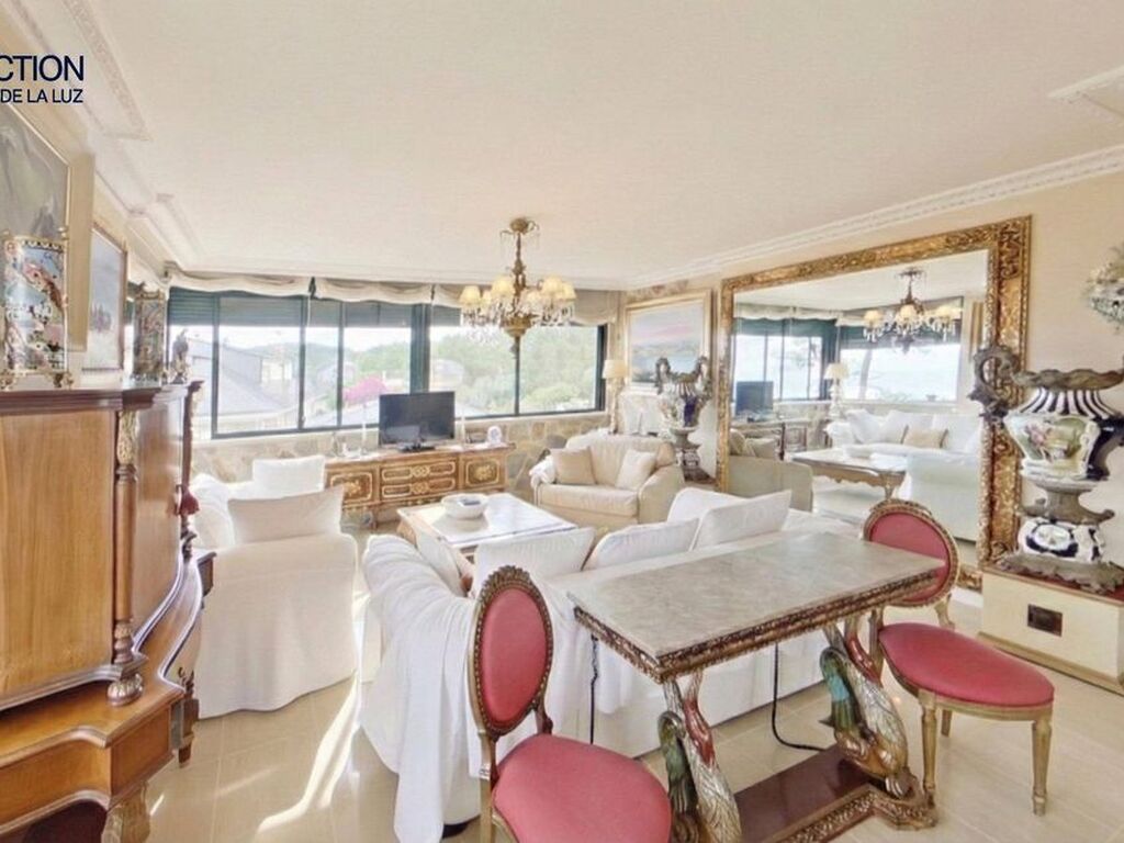 Luxury House for sale in O Grove, 700 000 €, Photo 2