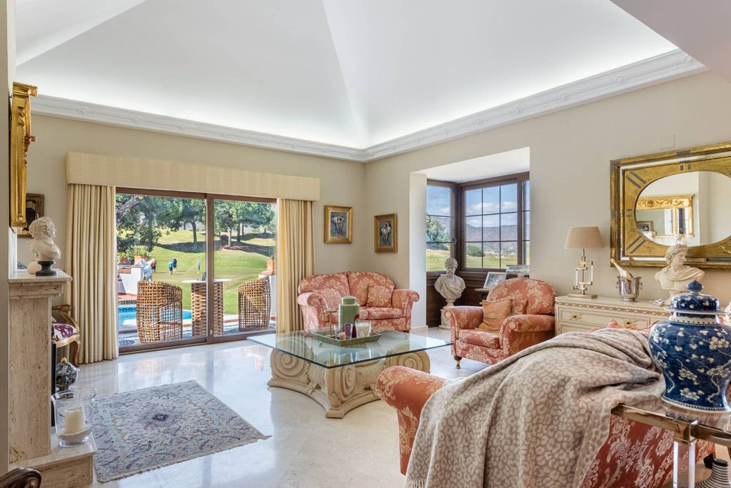 Luxury House for sale in Mijas Costa, 1 795 000 €, Photo 4