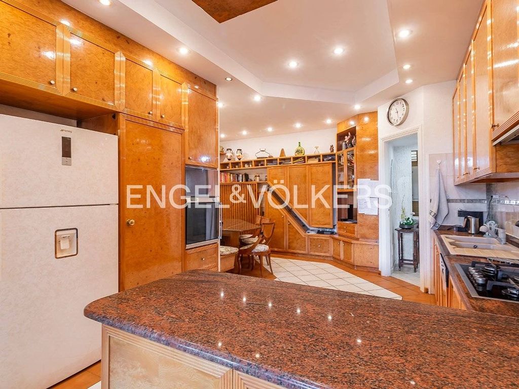 Luxury House for sale in Rome, 2 850 000 €, Photo 6