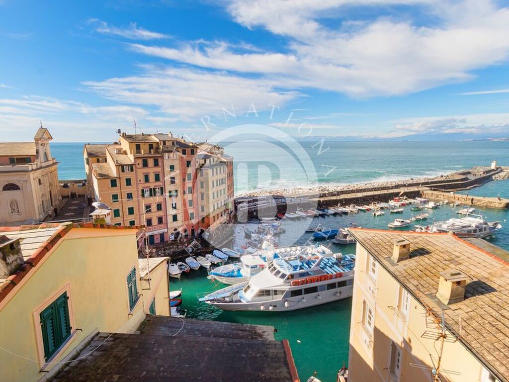Luxury Apartment for sale in Camogli, 820 000 €, Photo 1