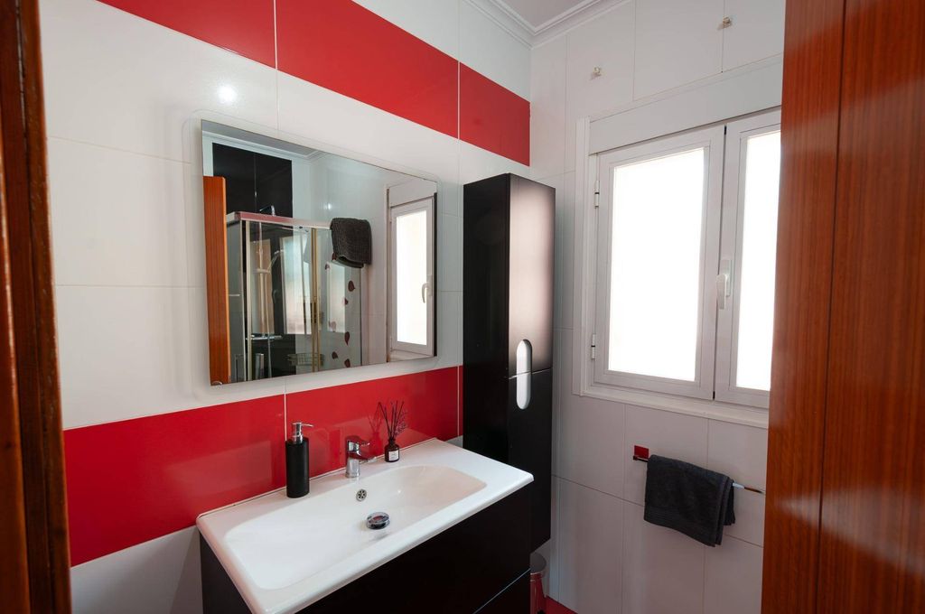 Maison de luxe à vendre à Orba, 499 000 €, Photo 6