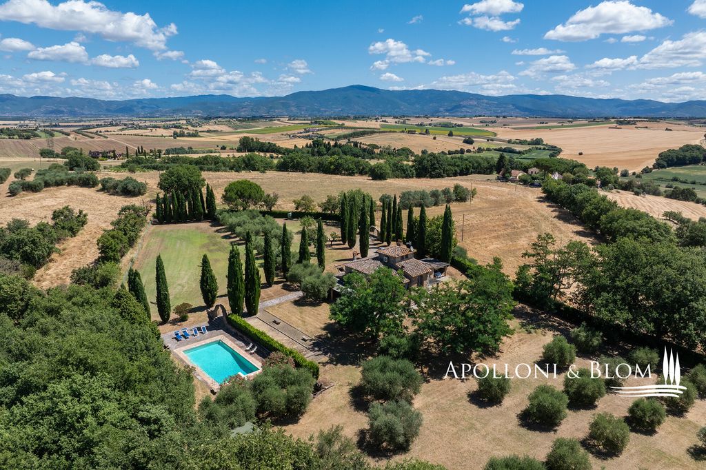 Maison de luxe à vendre à Cortona, 1 300 000 €, Photo 1