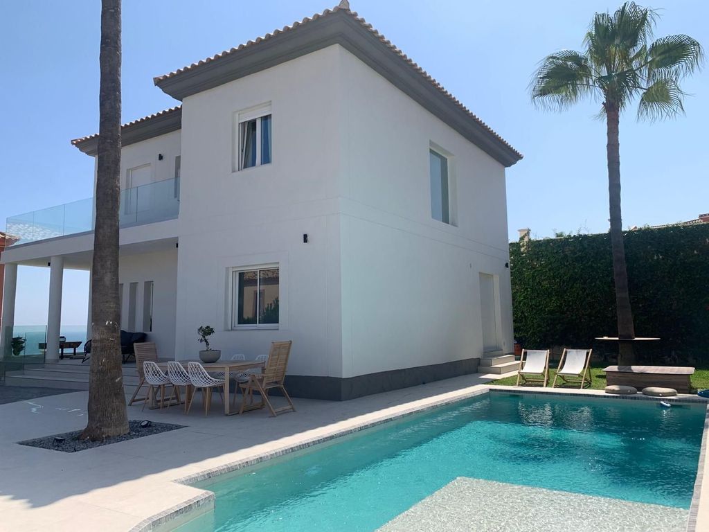 Maison de luxe à vendre à Mijas, 1 450 000 €, Photo 1