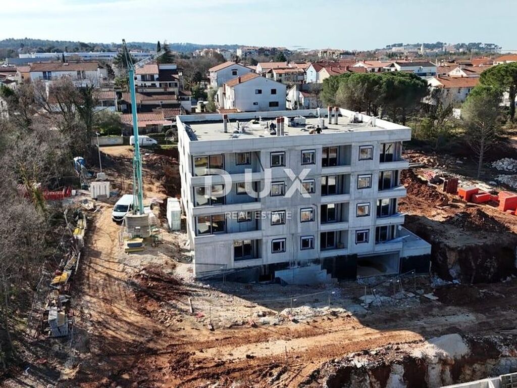 Appartement de luxe à vendre à Porec, 421 750 €, Photo 1