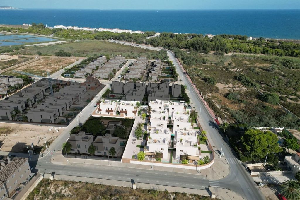 Maison de luxe à vendre à La Marina, 459 000 €, Photo 1