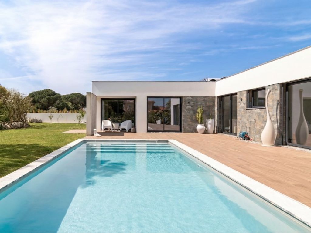 Maison de luxe à vendre à Lourinhã, 680 000 €, Photo 1