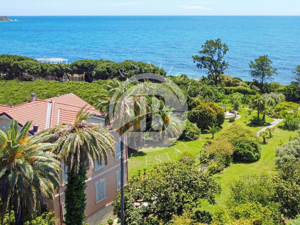 Luxury House for sale in San Remo, 6 700 000 €, Photo 1