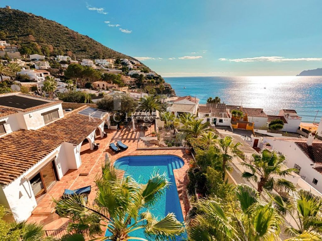 Luxury House for sale in Moraira, 3 995 000 €, Photo 1