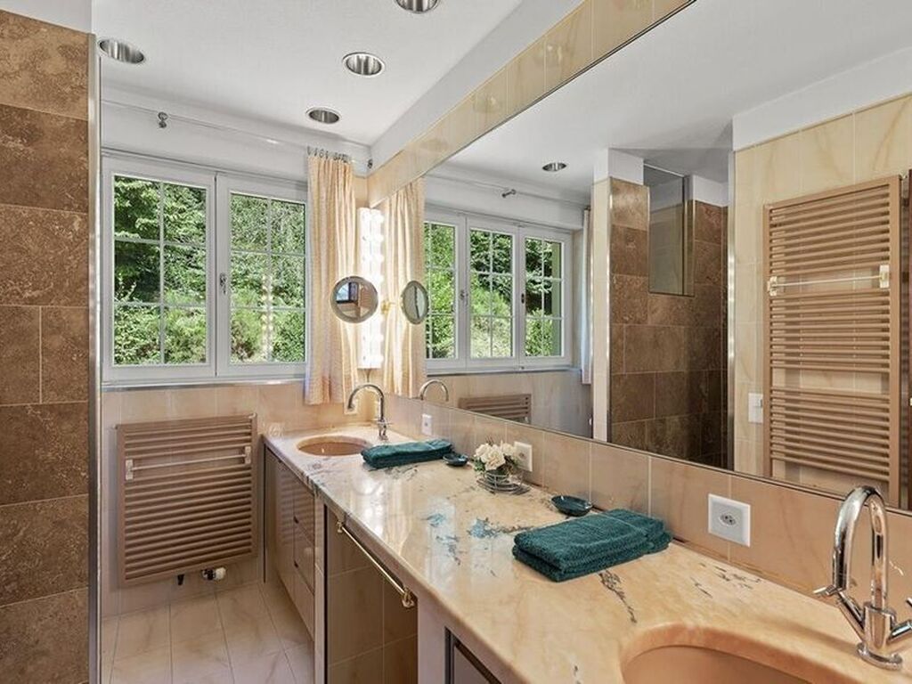 Luxury House for sale in Novaggio, 0 €, Photo 2