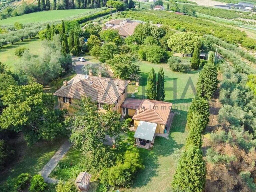 Maison de luxe à vendre à Cesena, 900 000 €, Photo 3