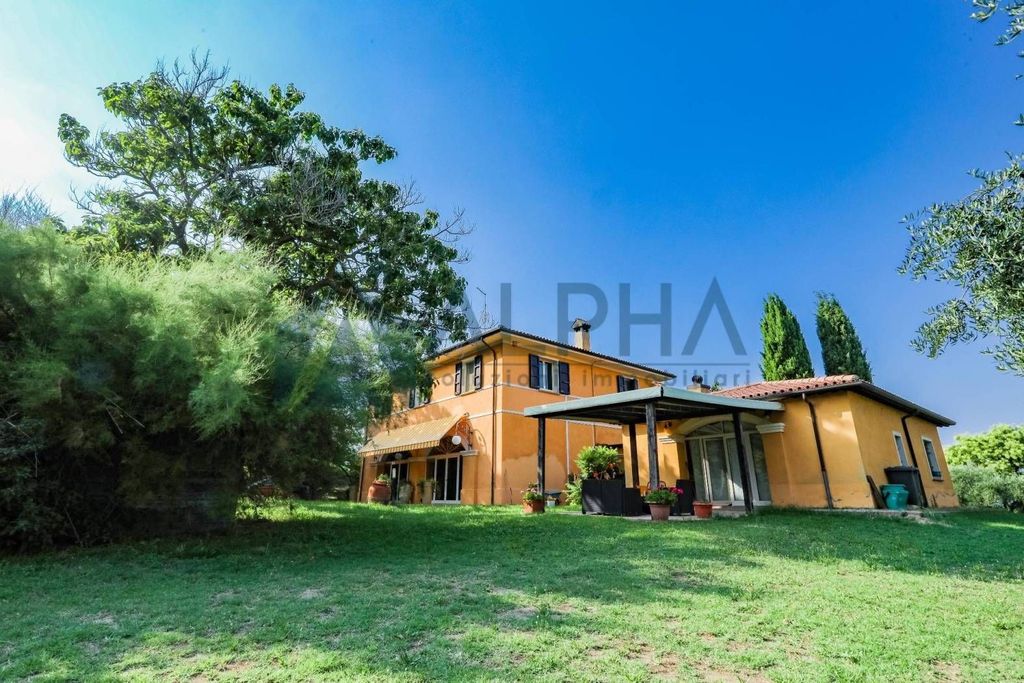 Maison de luxe à vendre à Cesena, 900 000 €, Photo 6
