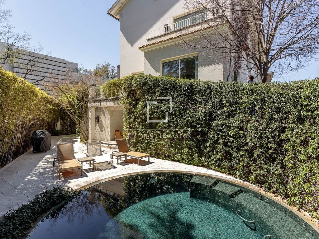Maison de luxe à vendre à Madrid, 18 600 000 €, Photo 2