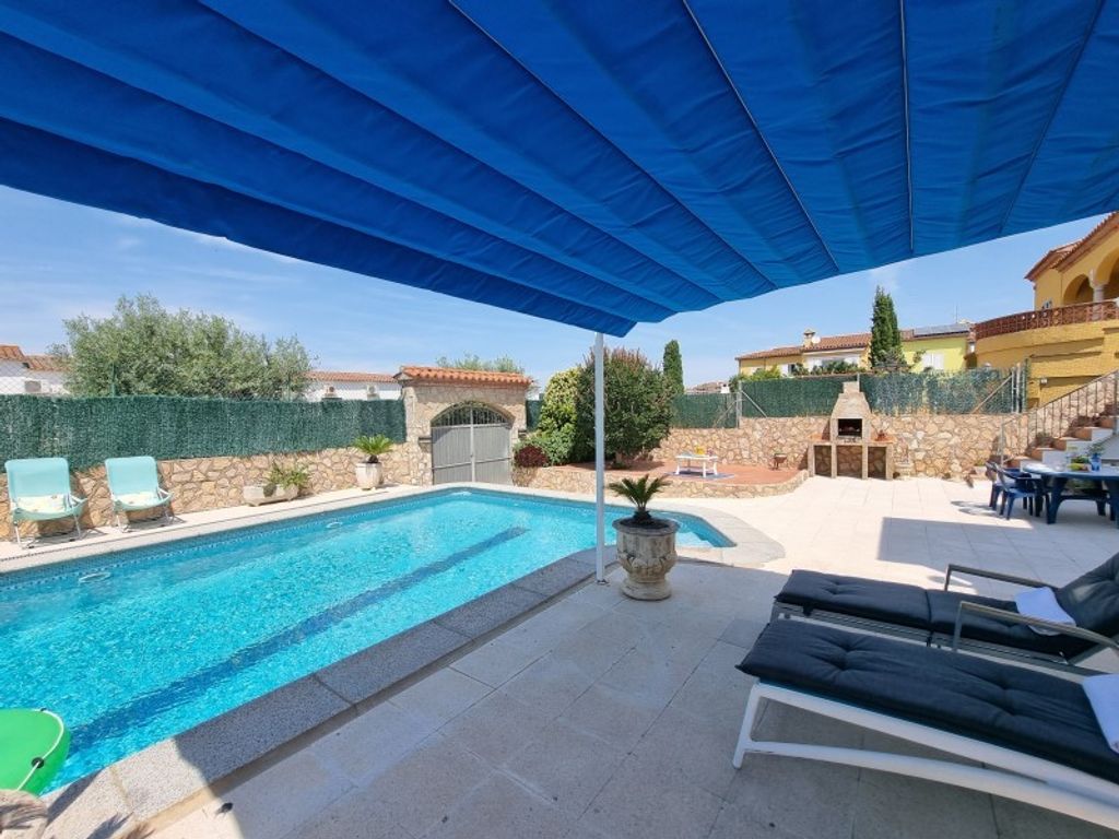 Luxury House for sale in L Escala, 460 000 €, Photo 2