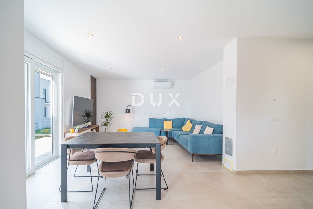 Maison de luxe à vendre à Vodnjan, 455 555 €, Photo 4