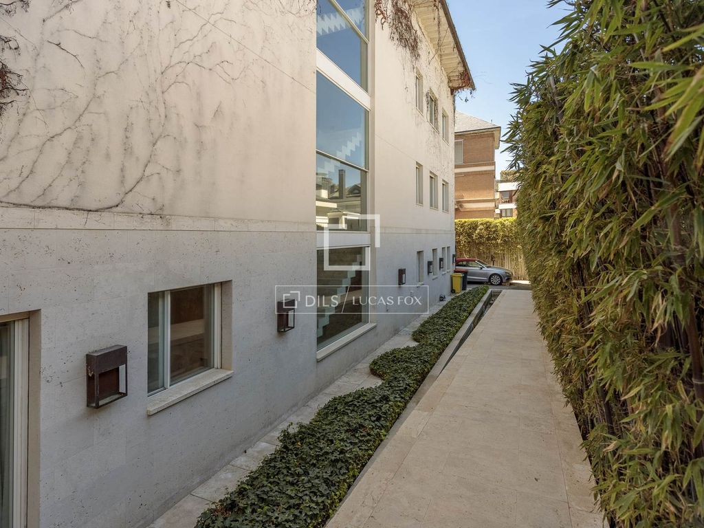 Maison de luxe à vendre à Madrid, 18 600 000 €, Photo 5