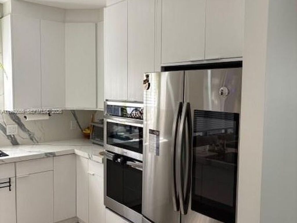 Luxury House for sale in Miami, 1 284 037 €, Photo 6
