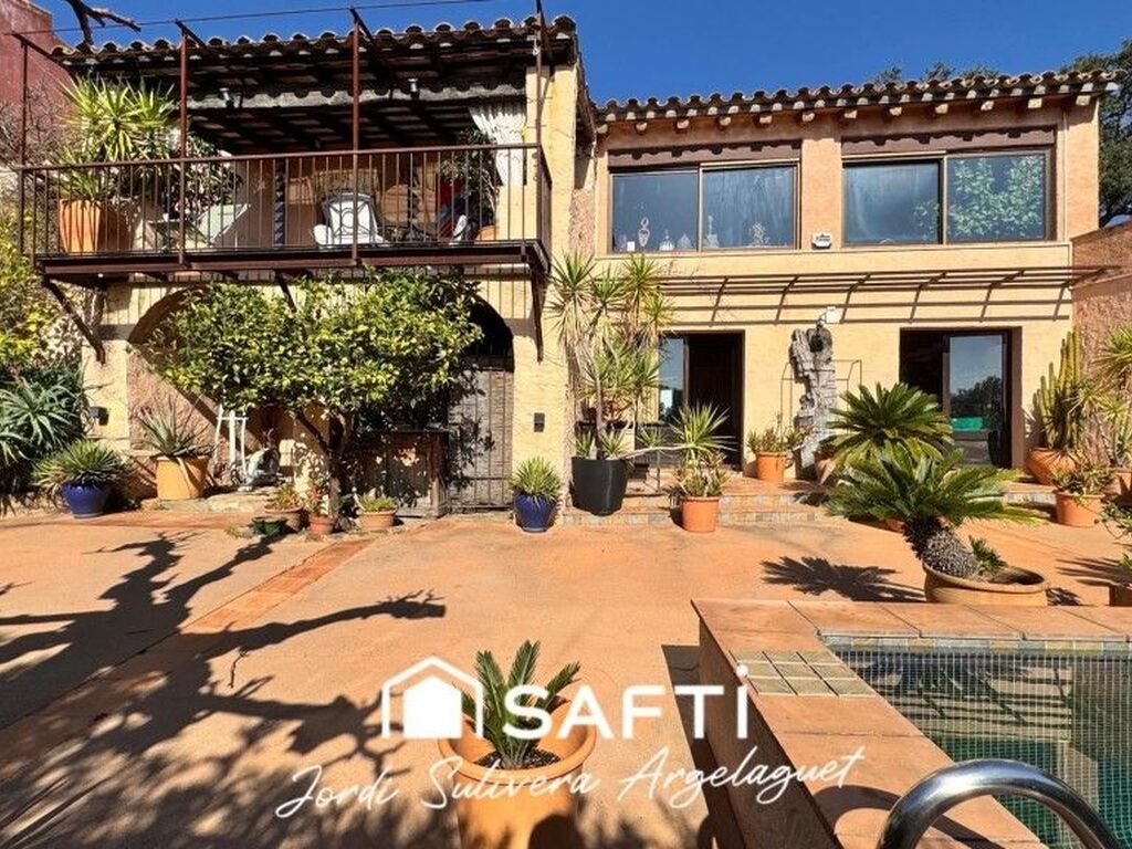 Maison de luxe à vendre à Cantallops, 980 000 €, Photo 1