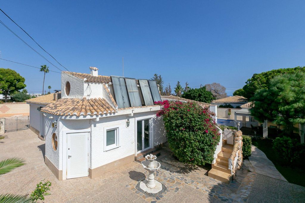 Maison de luxe à vendre à Playas de Orihuela, 799 000 €, Photo 2