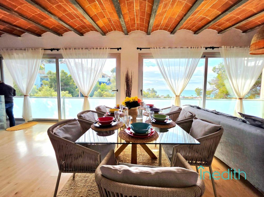 Maison de luxe à vendre à Castelldefels, 950 000 €, Photo 4