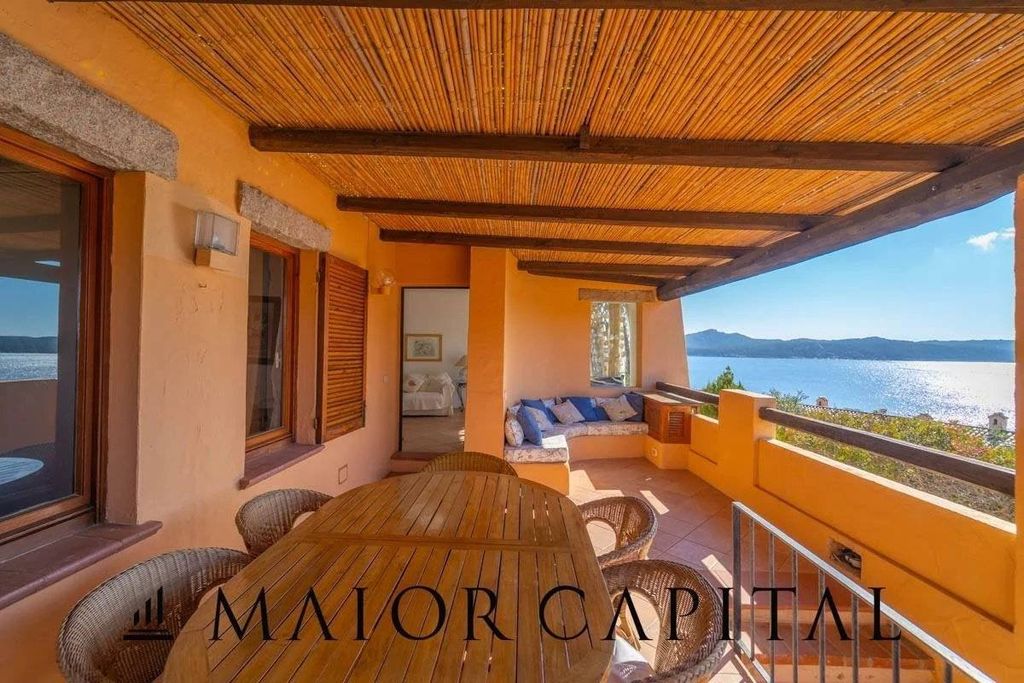 Appartement de luxe à vendre à Arzachena, 745 000 €, Photo 1