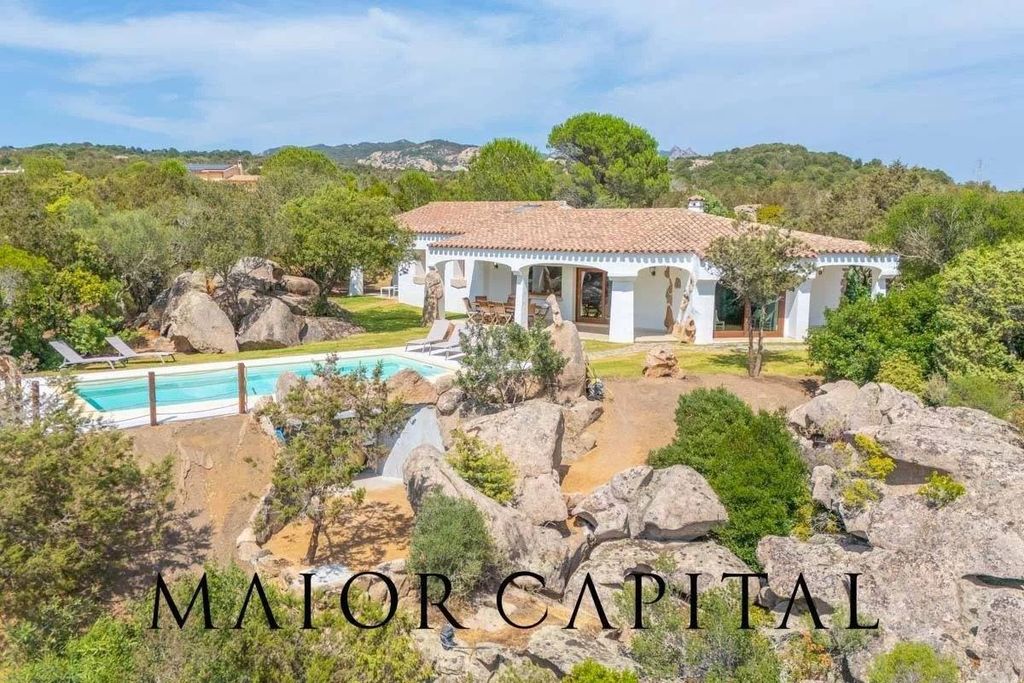 Luxury House for sale in Arzachena, 1 250 000 €, Photo 1