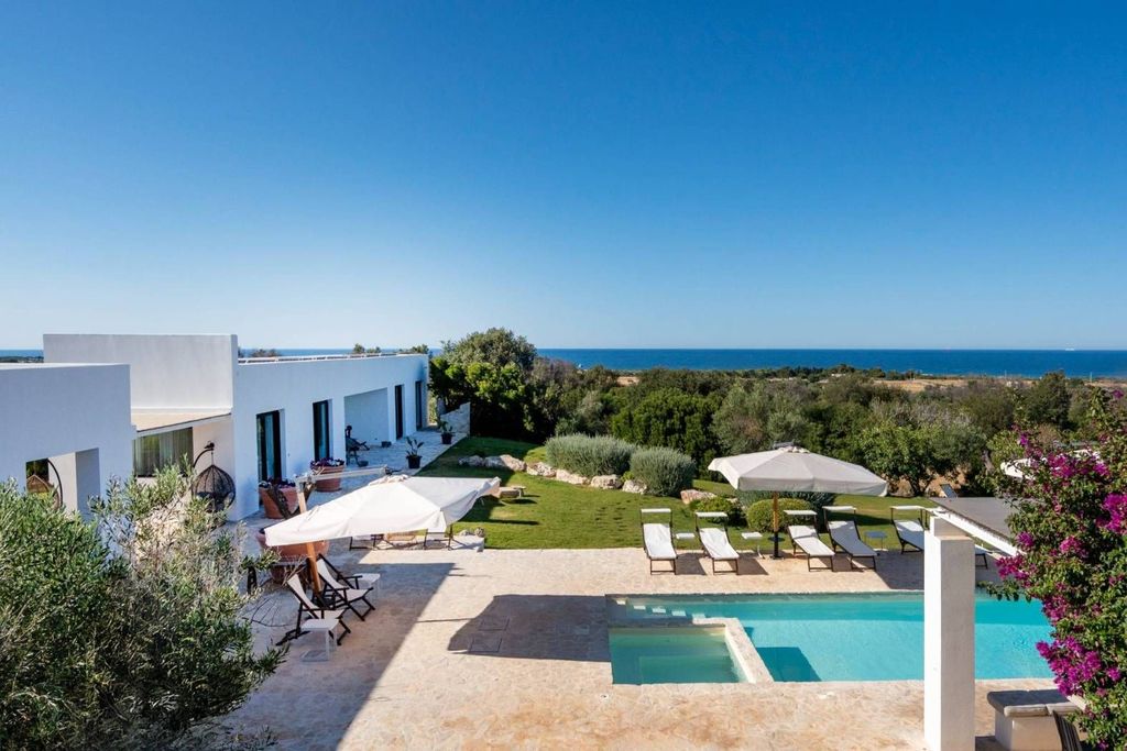 Maison de luxe à vendre à Carovigno, 2 600 000 €, Photo 1