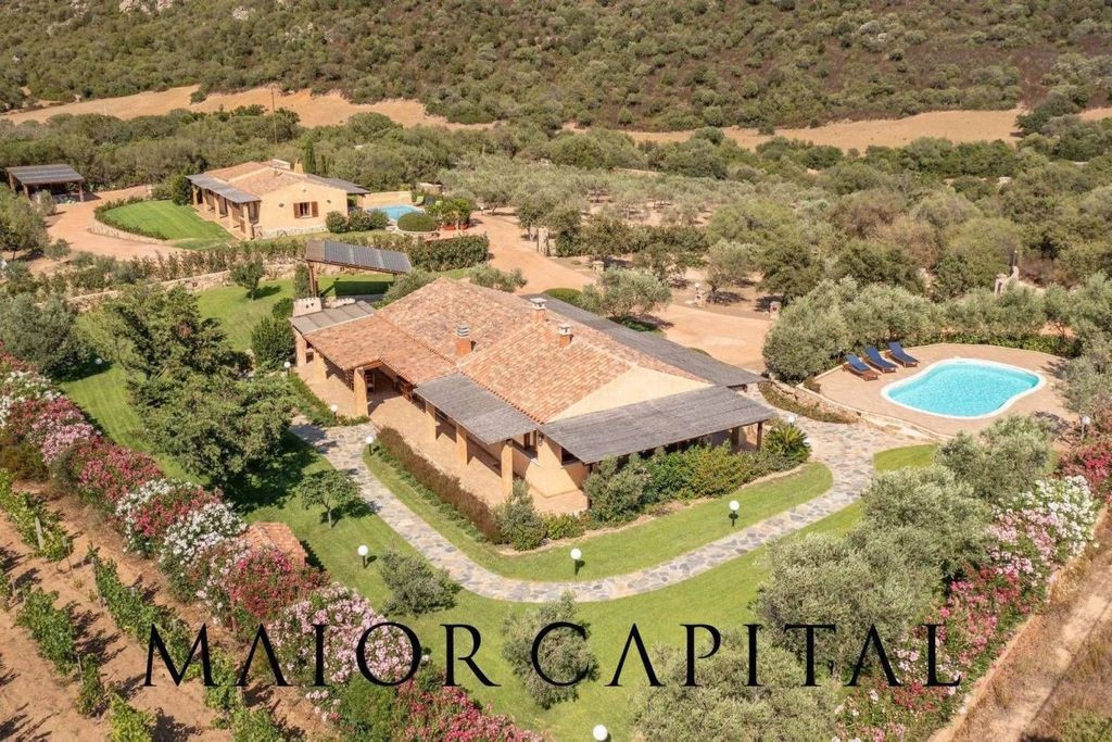 Maison de luxe à vendre à Olbia, 1 040 000 €, Photo 2