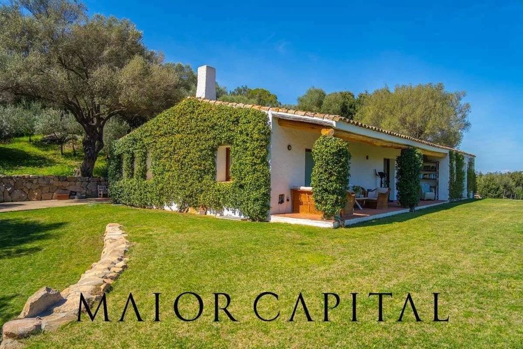 Maison de luxe à vendre à Arzachena, 880 000 €, Photo 3