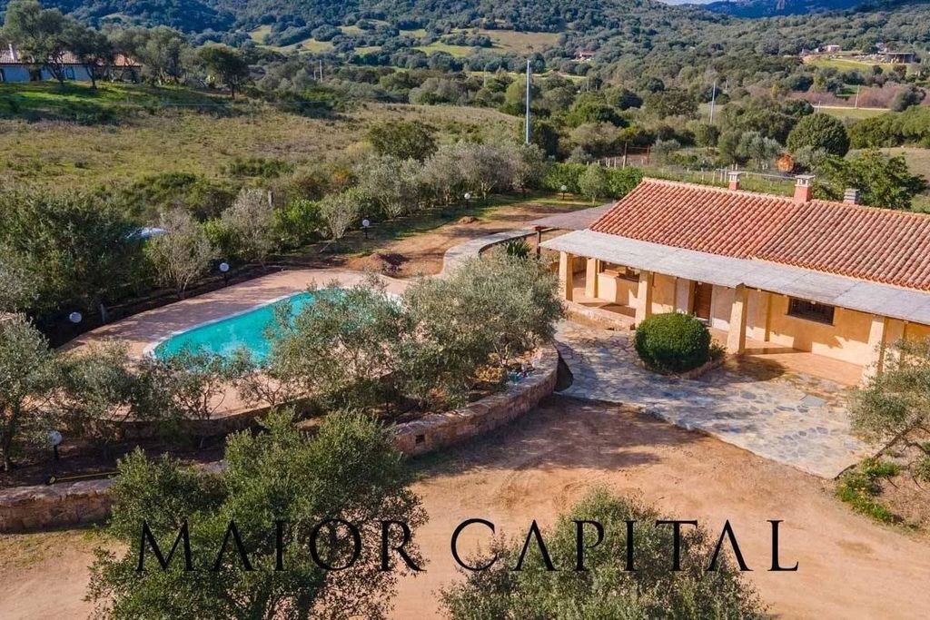Maison de luxe à vendre à Olbia, 1 040 000 €, Photo 4