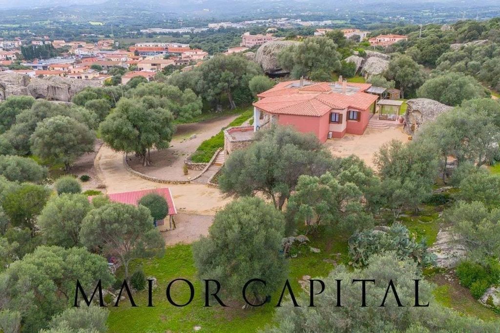 Luxury House for sale in Arzachena, 970 000 €, Photo 4